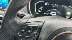 MG Hs 1.5 T-GDI Exclusive 5dr DCT Petrol Hatchback